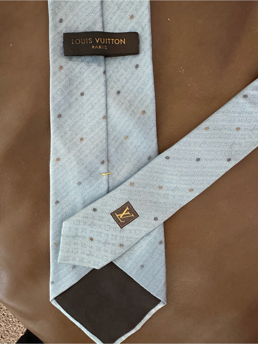Louis Vuitton Paris Light Blue Silk Tie, Polka Dot Monogram Necktie - Picture 3 of 6